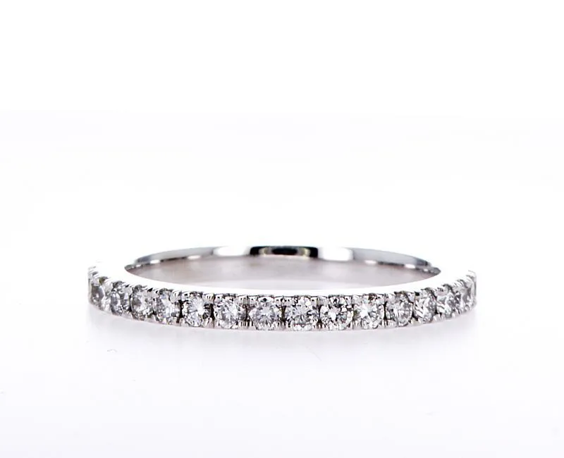 14K Diamond Eternity Ring (0.70ctw)