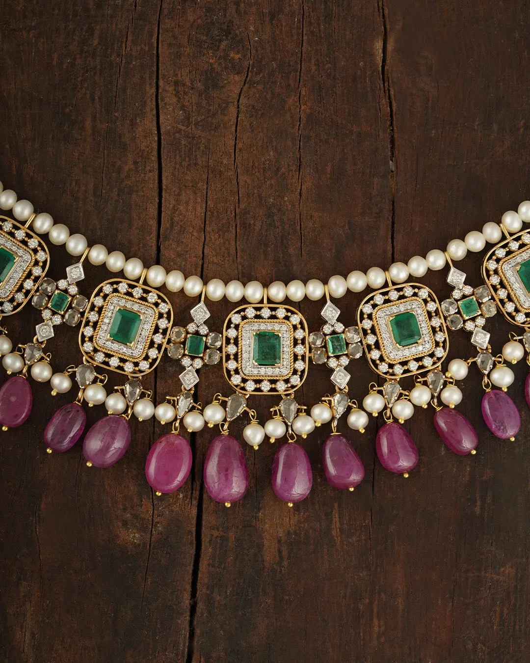 Amara Necklace