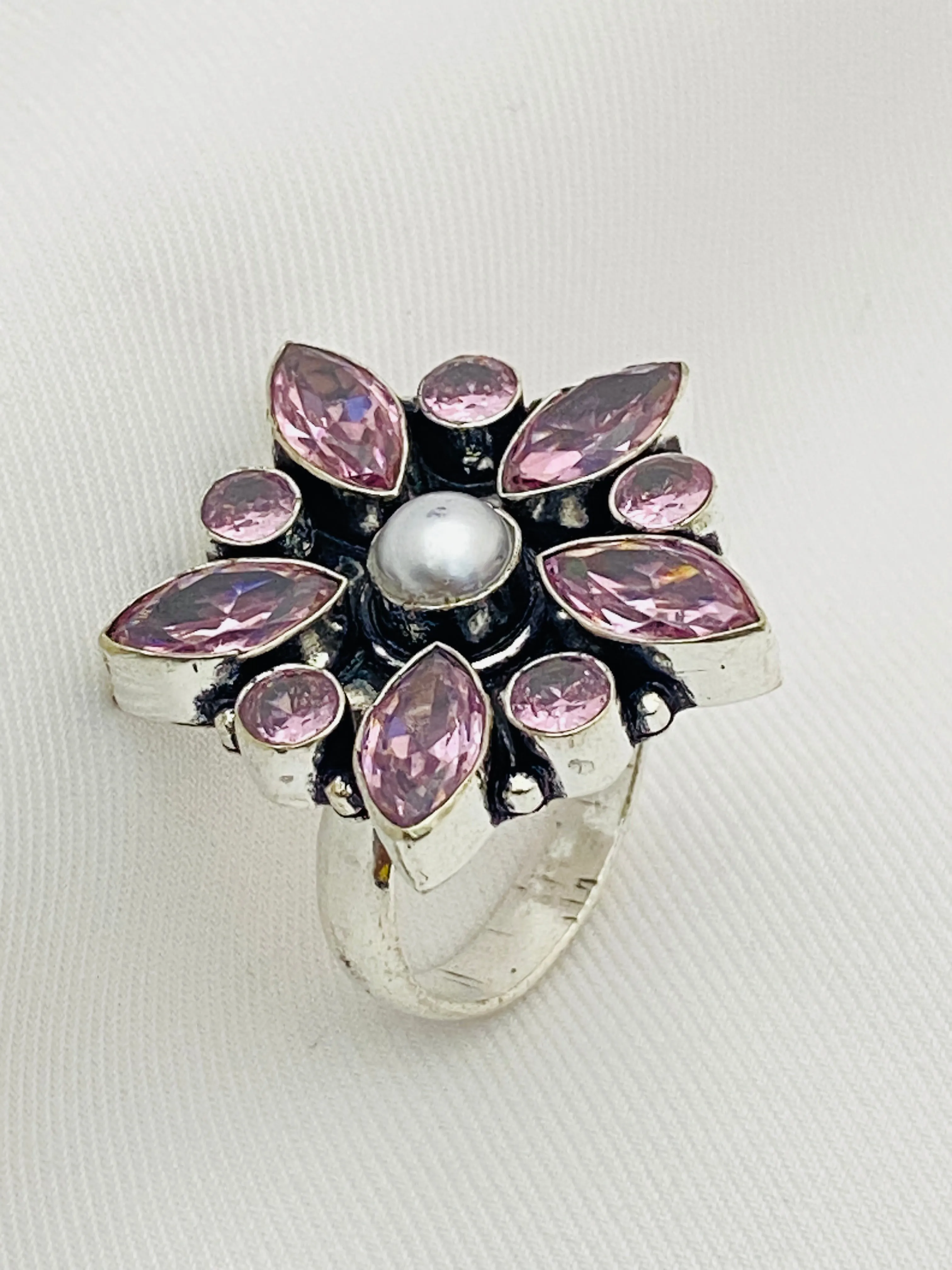 Attractive Bright Pink Cherry Blossom Flower Designed Wedding Decoration Ring With Pearl Bead