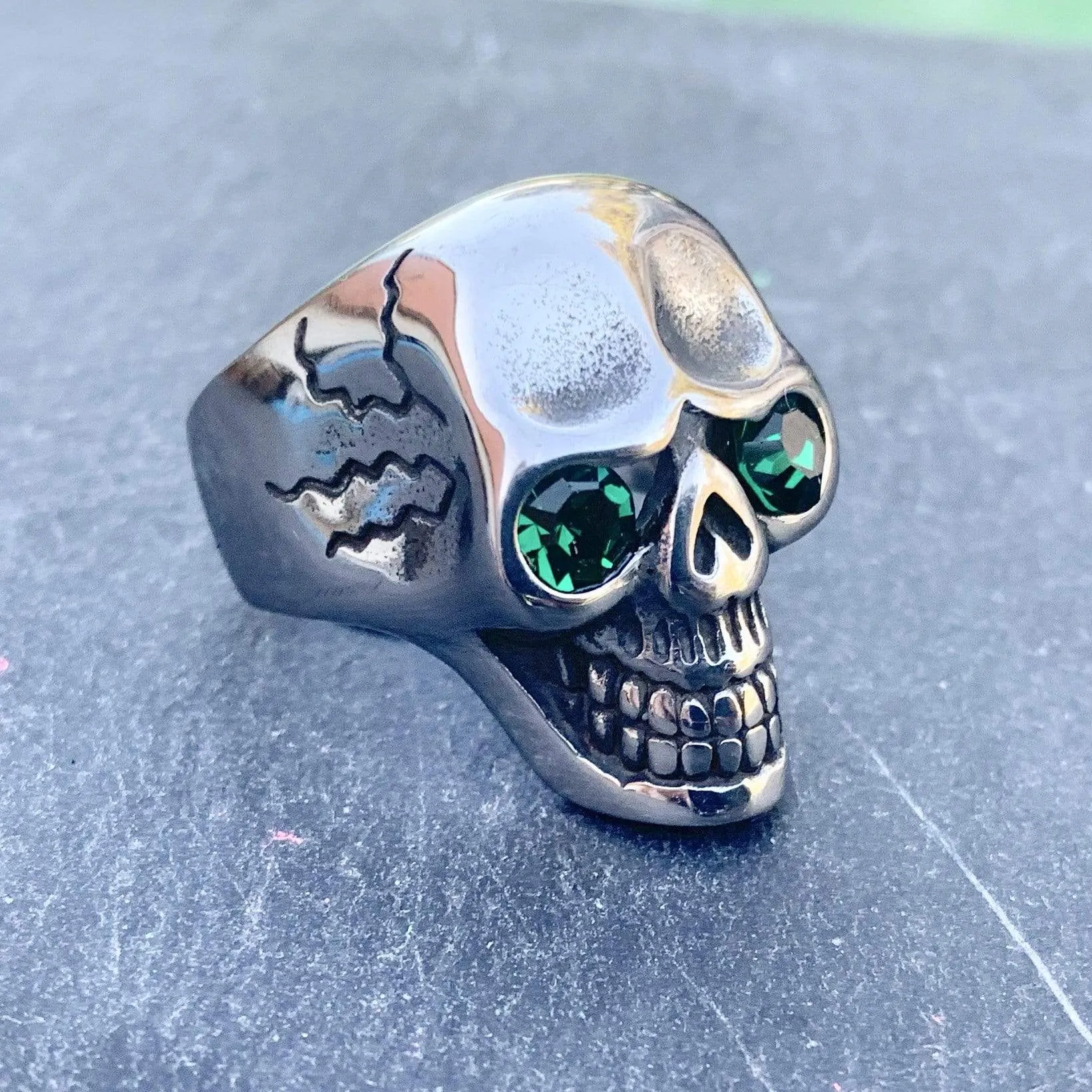 Captain Jack's Green Eye Skull Ring - R22