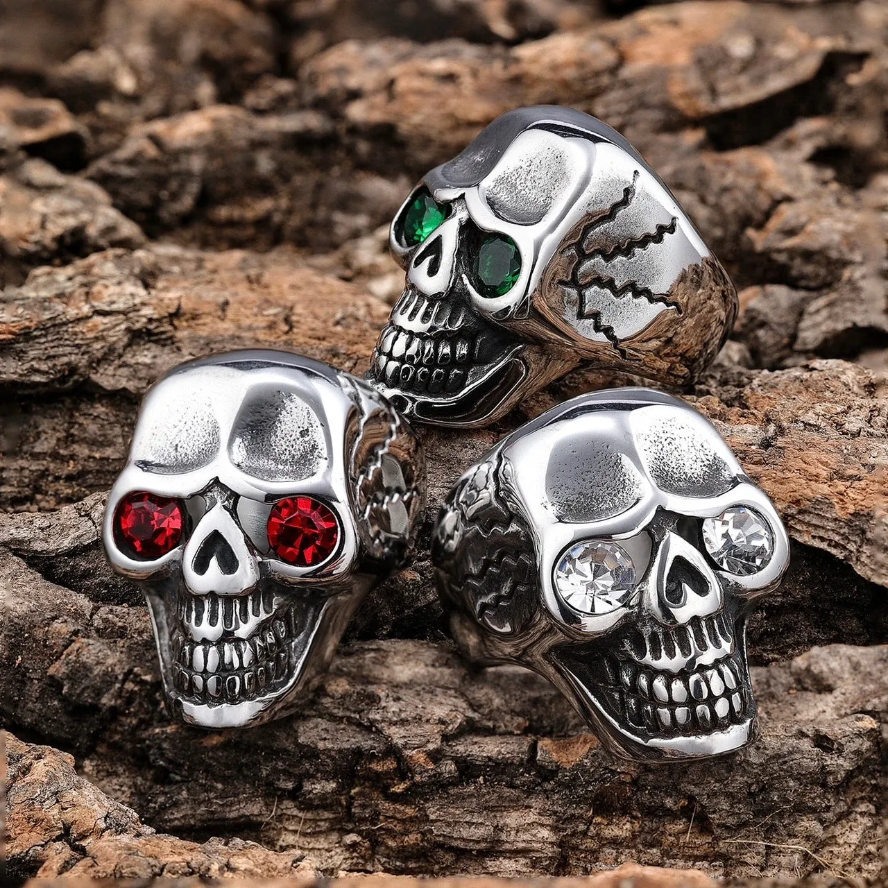 Captain Jack's Green Eye Skull Ring - R22