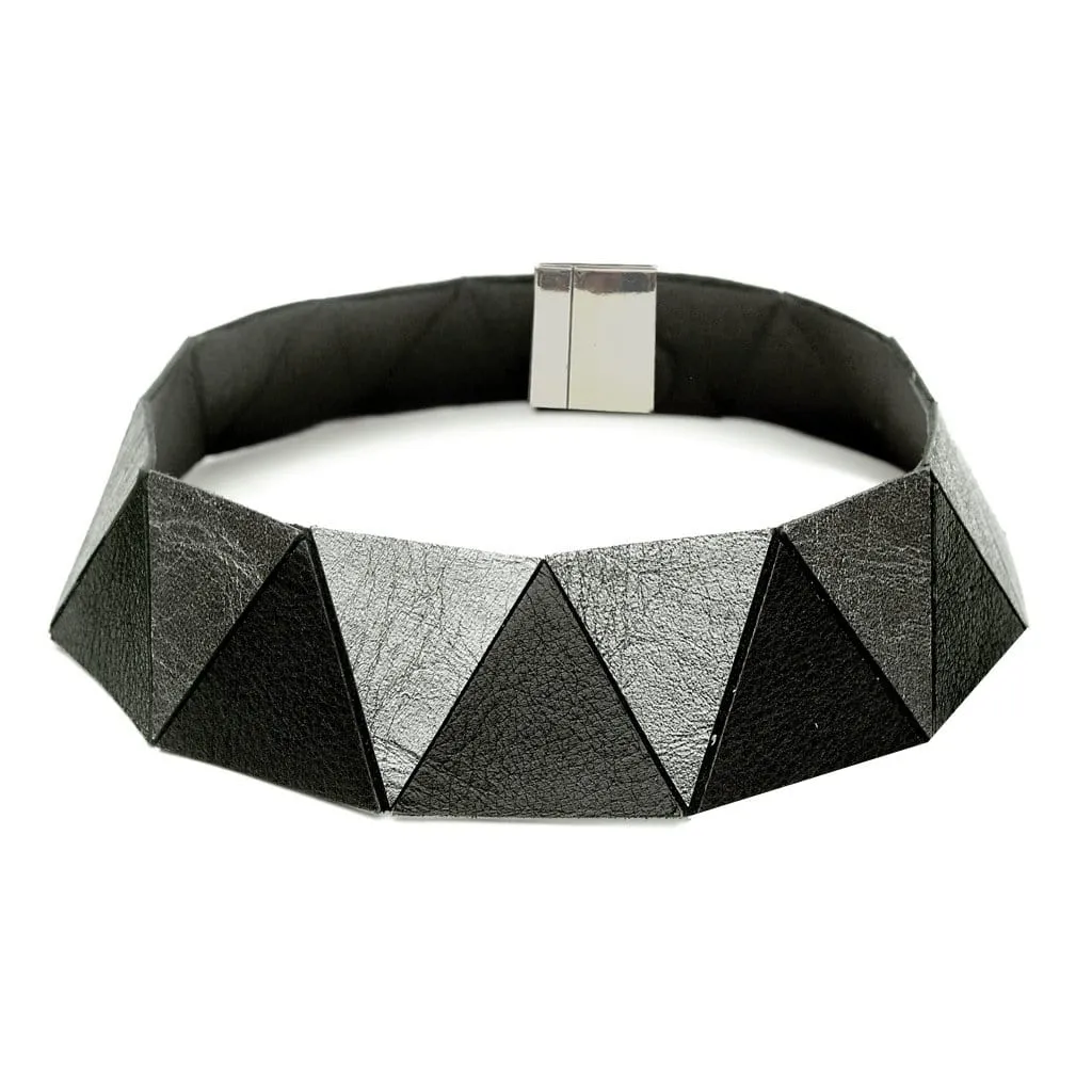 Cleopatra gold geometric leather choker