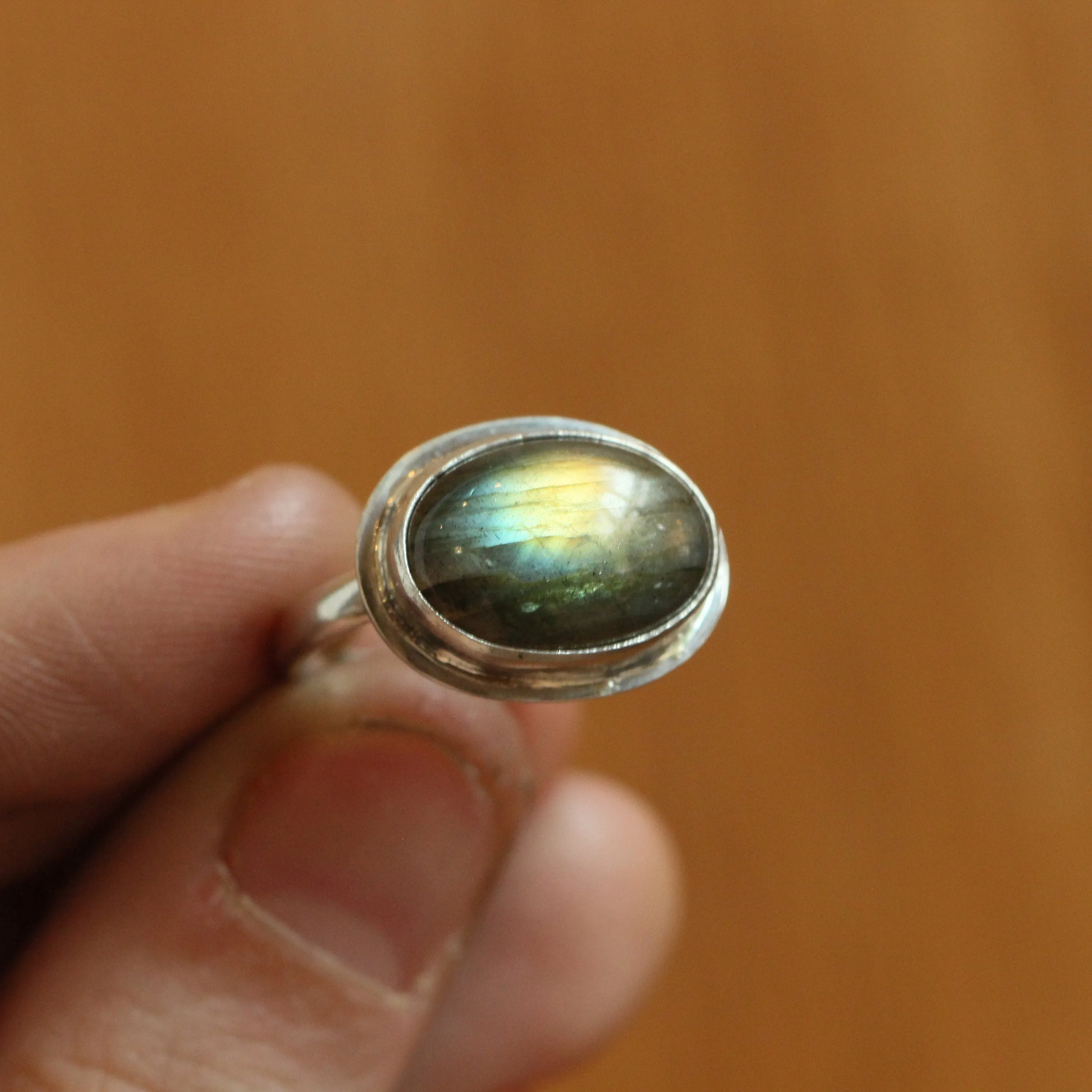 Labradorite Ring - .925 Sterling Silver - East West Oval Ring - Silversmith Ring