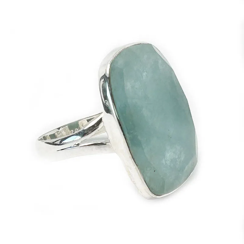 Linny Chalcedony Boho Gypsy Ring