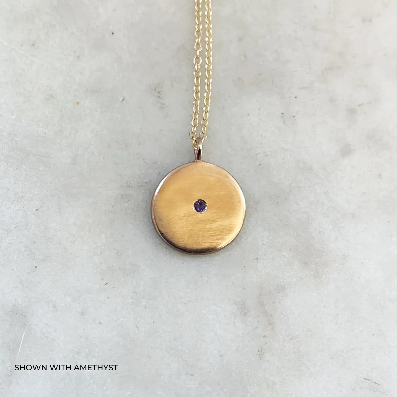 MINIMAL CIRCLE STONE PENDANT