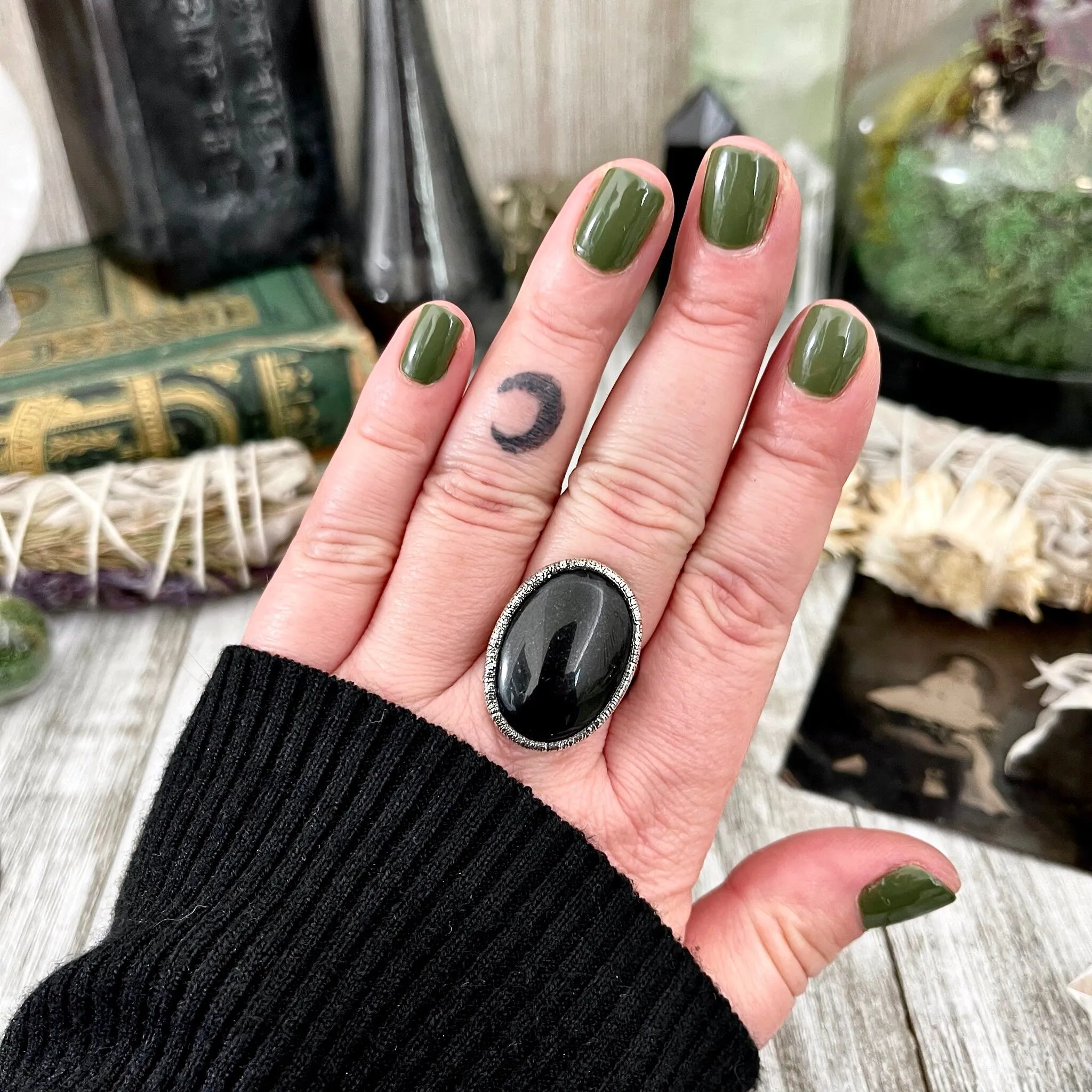 Natural Black Onyx Ring in Fine Silver Size 6 7 /  Large Crystal Ring  - Black Stone Ring - Silver Crystal Ring - Bohemian Jewelry