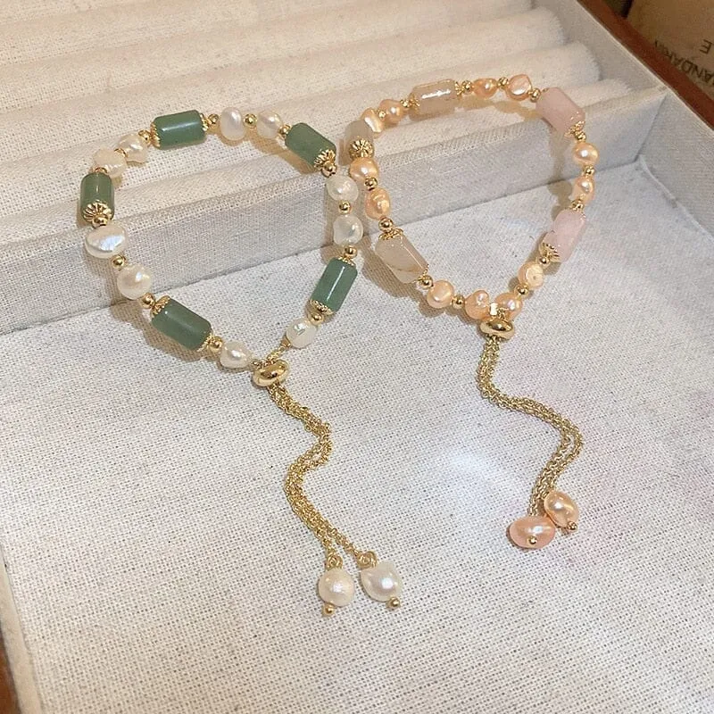 Pretty Freshwater Pearl and Jade Stone Bracelet