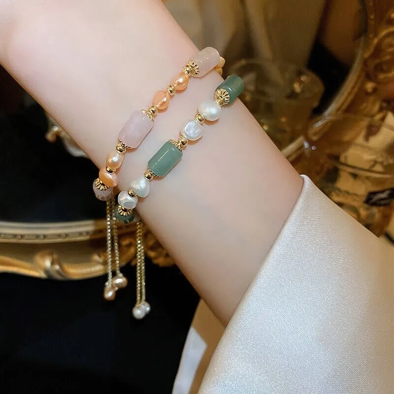 Pretty Freshwater Pearl and Jade Stone Bracelet