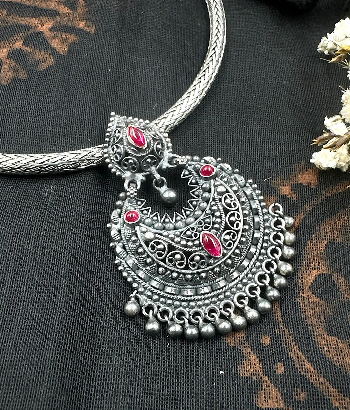 The Filigree Silver Necklace