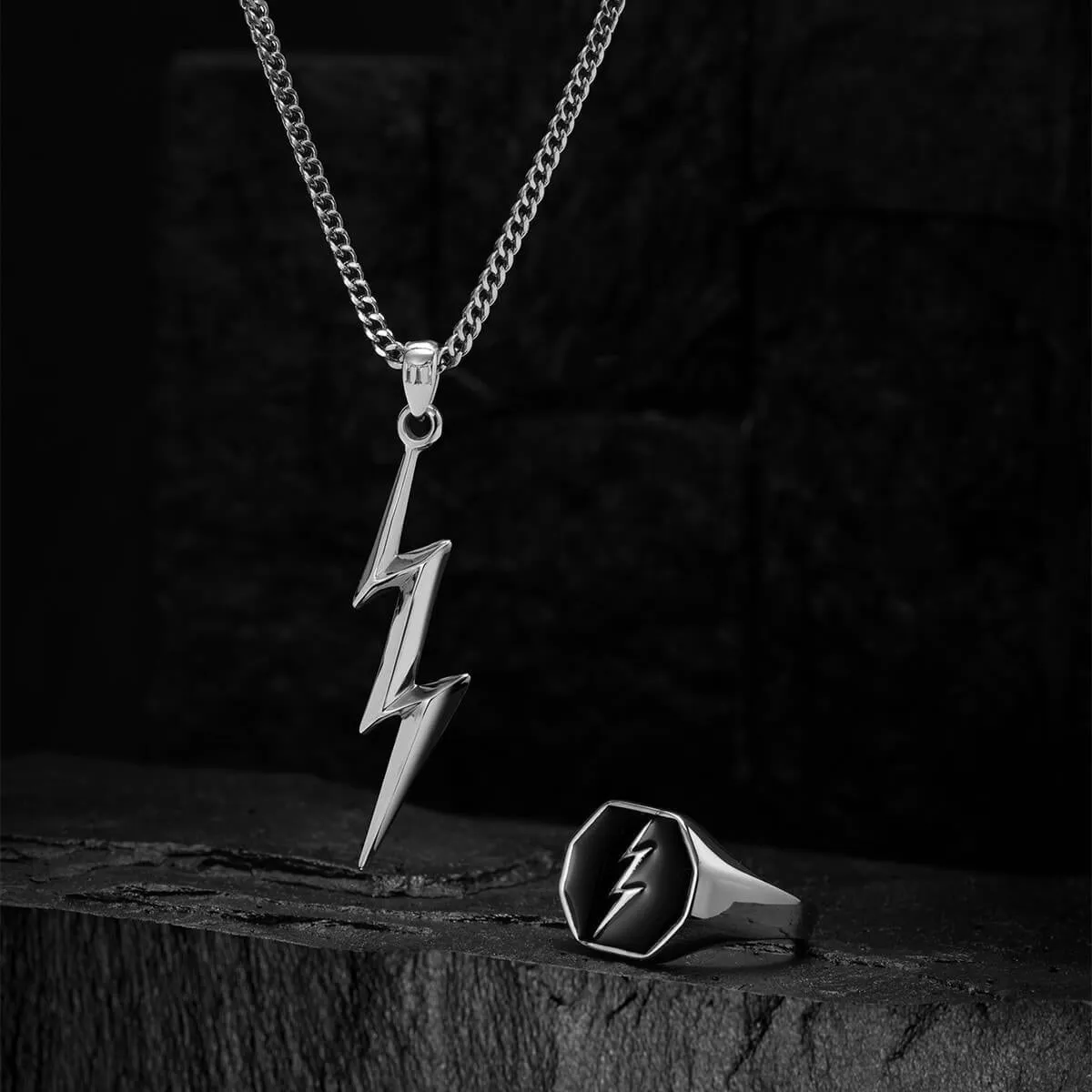 Thunderbolt Pendant - White Gold